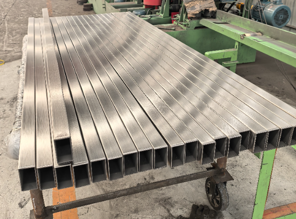 通州建筑工程行业用不锈钢无缝钢管